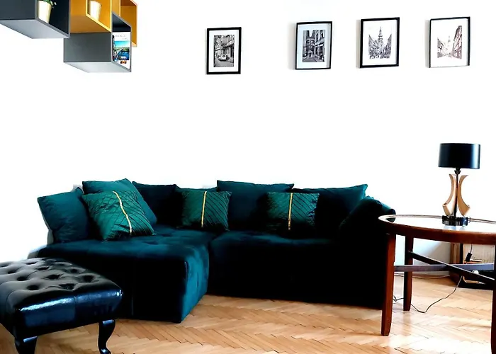 Lejlighed Michael's Gate Large In A 15th-century Building, Old Town